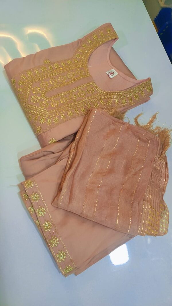 three ps set churidar