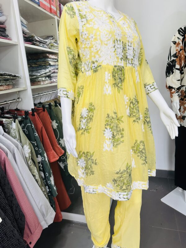 kurthi/pant